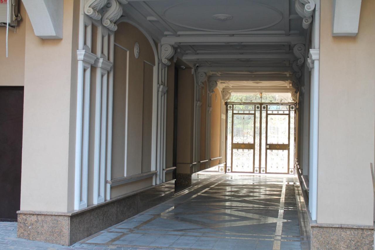 Apartment - Heart Of Odessa エクステリア 写真